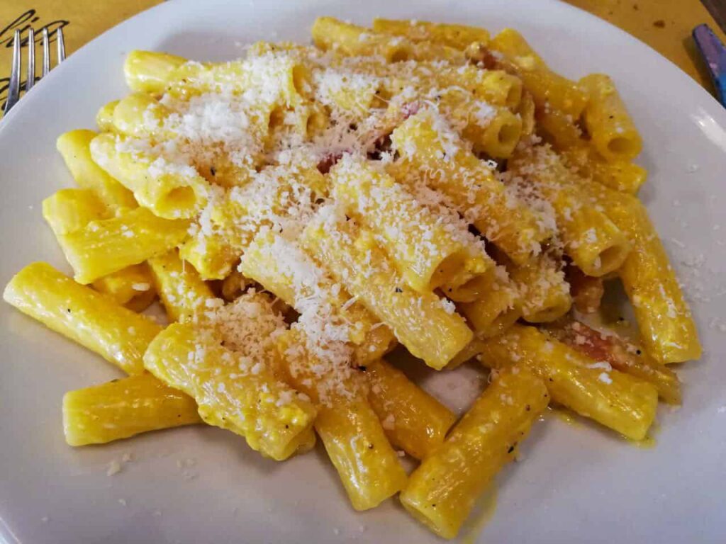 La carbonara dell'Hostaria Belli all'Angolo a Roma